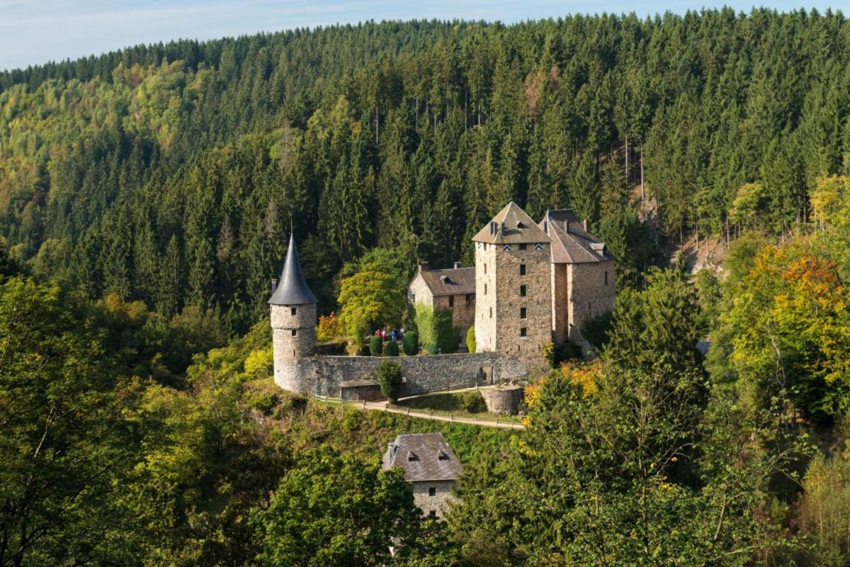 Brochepierre 28 Pers- Vue Exceptionnelle - Malmedy Villa Buitenkant foto